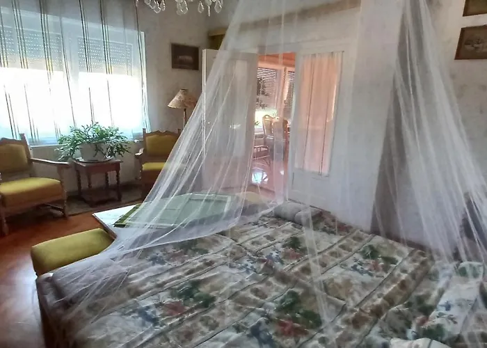 Anna Διαμέρισμα *